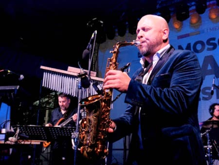 александр довгополый вокал smooth jazz саксофон